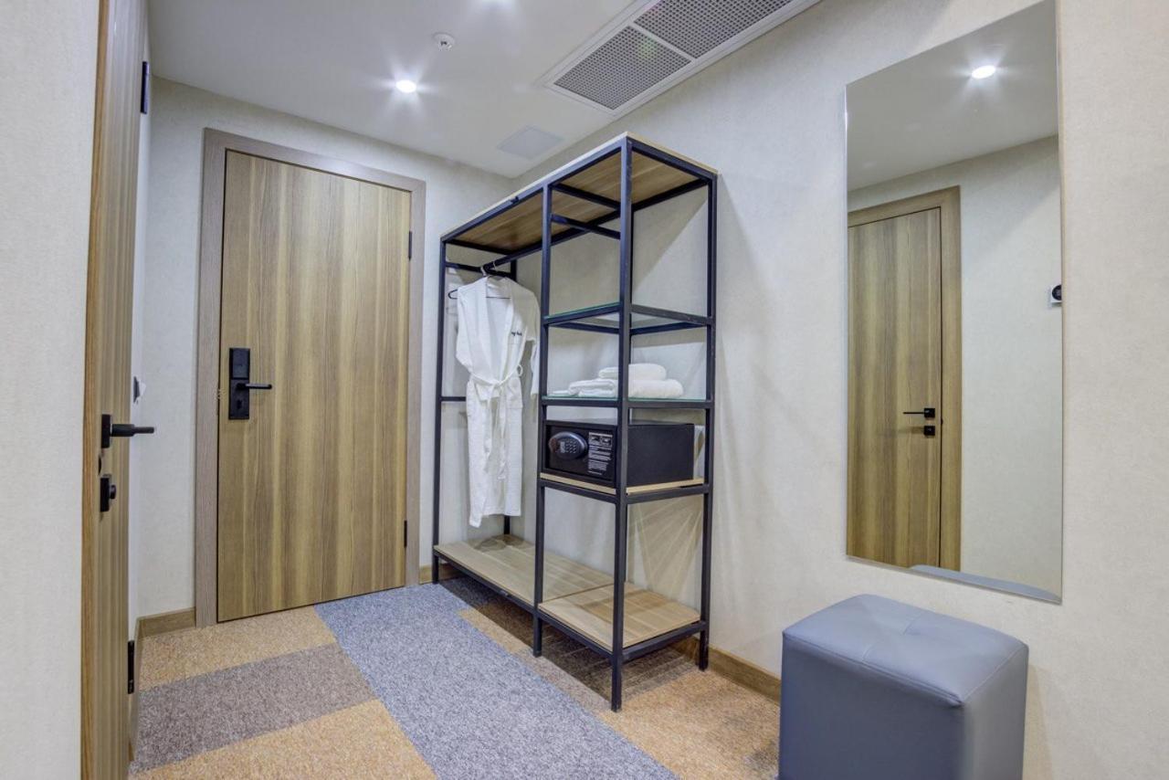 My Hotel Бишкек Экстерьер фото
